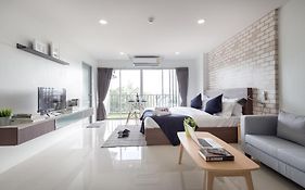 Q Space Residence